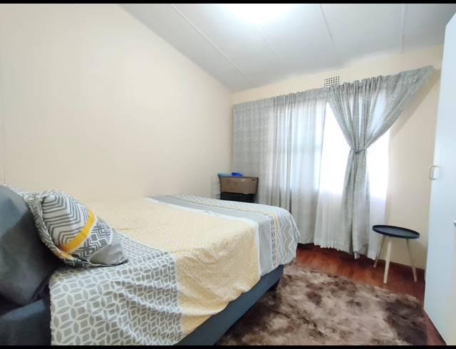 3 BEDROOM TOWNHOUSE FOR SALE IN RIDGEWAY